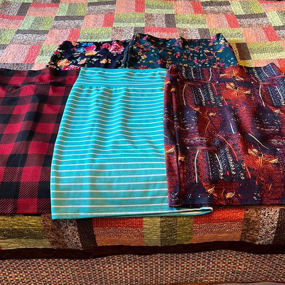 Lularoe Cassie skirts size large